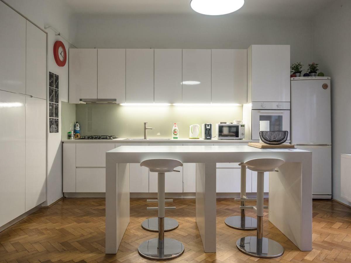 Artissimo Apartments Ζάγκρεμπ Εξωτερικό φωτογραφία